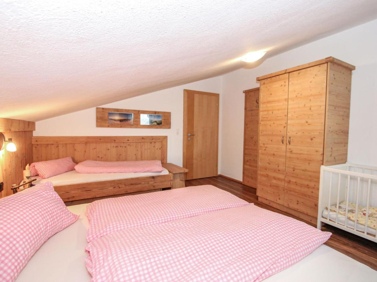 Aschau Im Zillertal Apartment Landhaus Anton By Interhome מראה חיצוני תמונה